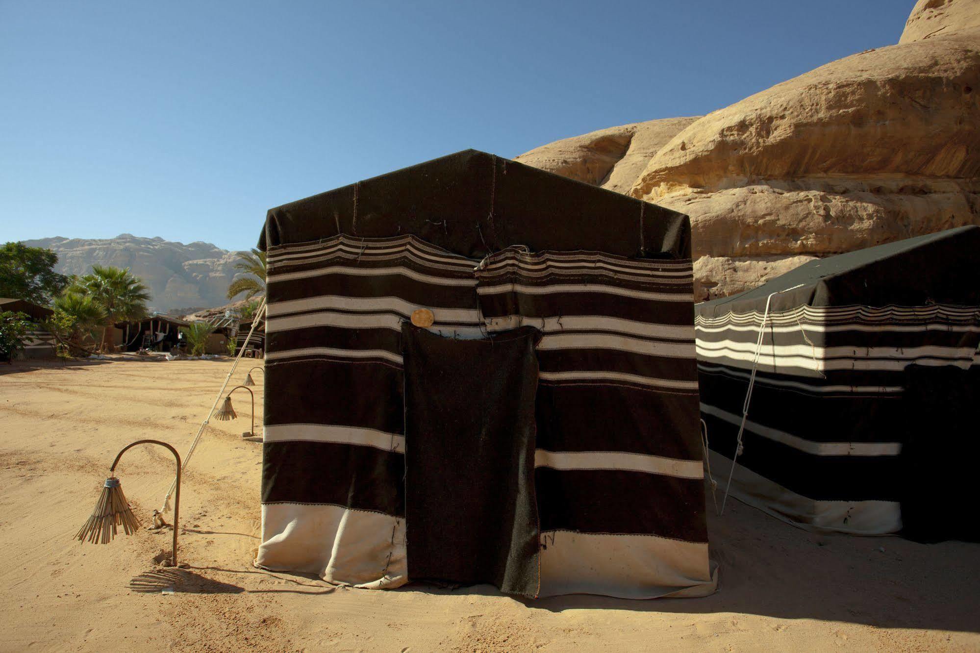 Captain'S Desert Camp Wadi Rum Exterior photo
