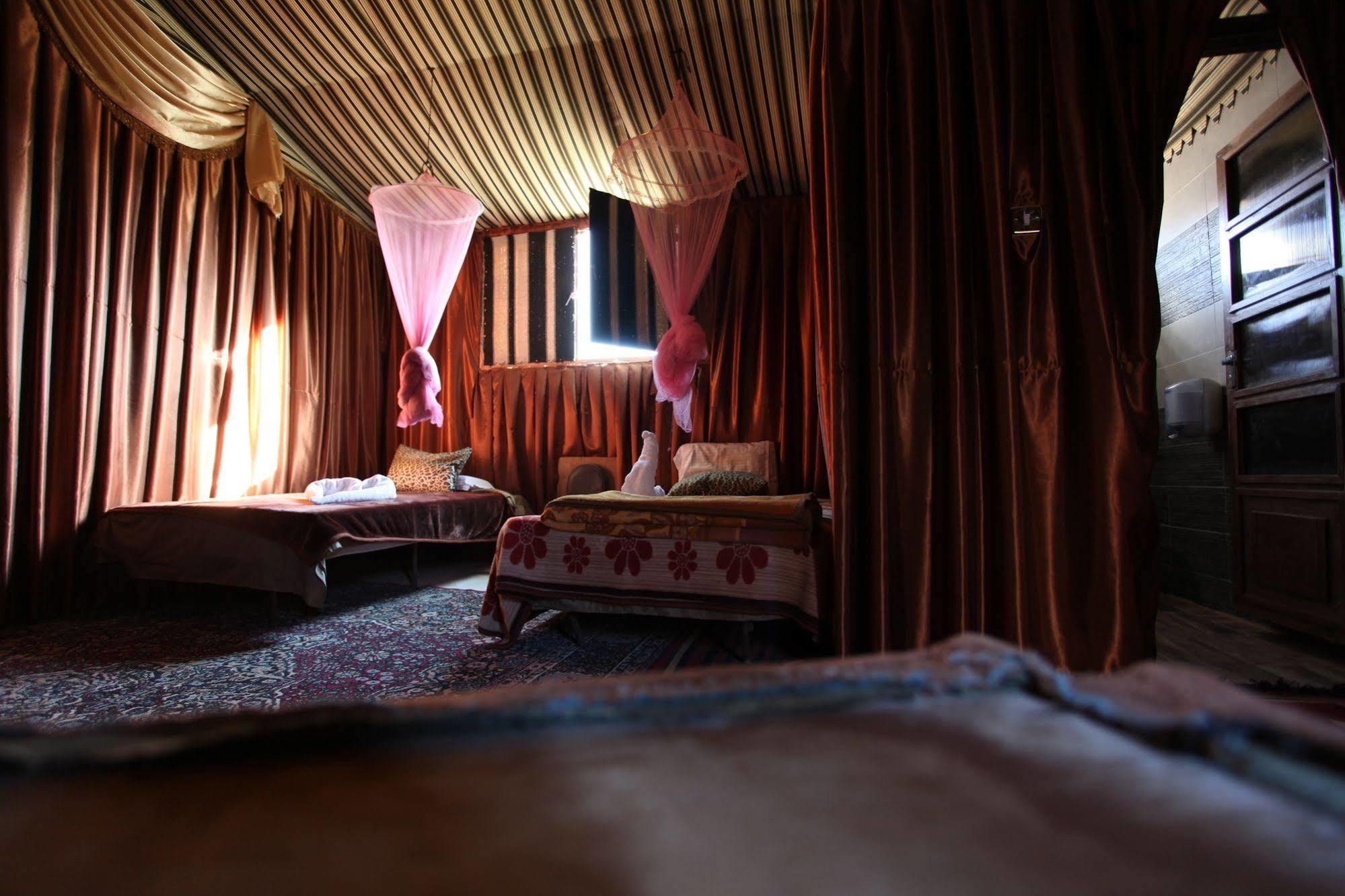 Captain'S Desert Camp Wadi Rum Exterior photo
